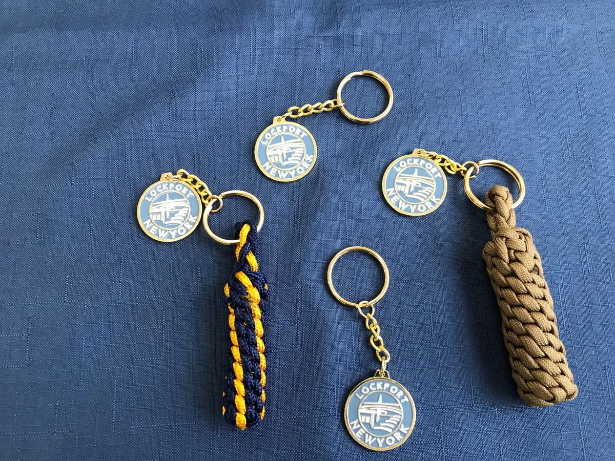 Locks District Key Chain with Rope Fender